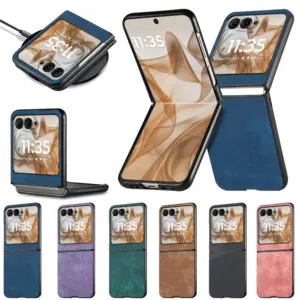 Motorola Razr 50 Vintage Wallet Case product image